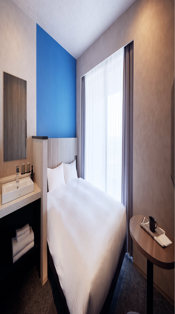 Standard hotel room in Japan.